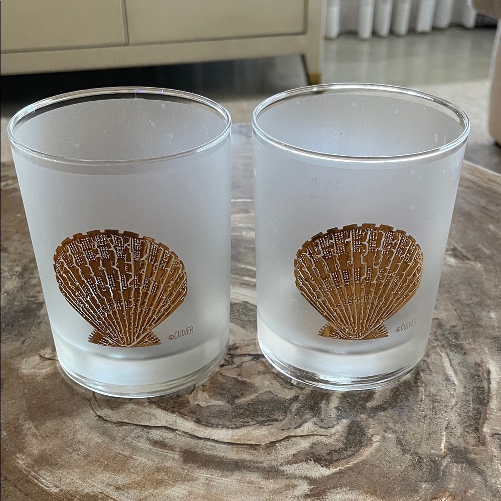 MCM Culver Sea Shell Frosted Rock Glasses Whiskey Glasses Barware 22 K Gold